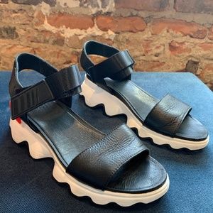 SOREL Women's Kinetic Sandals